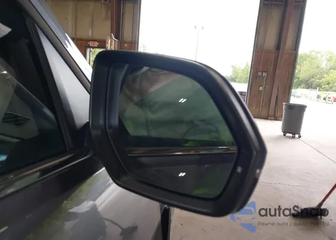 2024 Volkswagen Atlas 2.0T Se из США, поврежденный, VIN 1V2LR2CA1RC582901